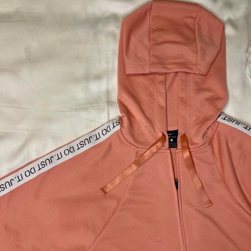Nike Dri-Fit Pink Sweatshirt